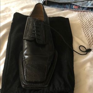 Men’s black Mezelan dress shoe size 10